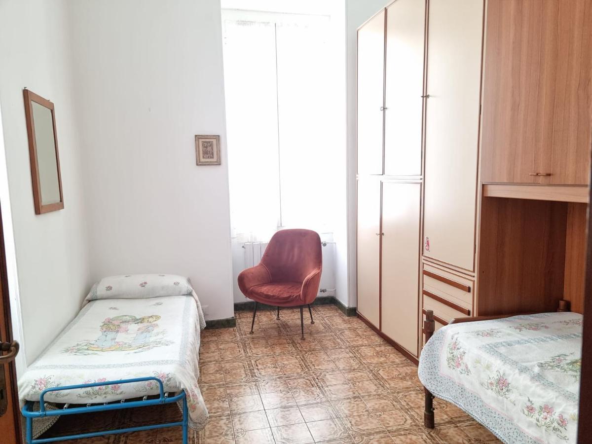 Appartamento Casa Nadia Imperia Esterno foto